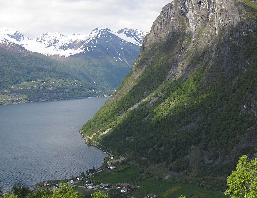 Dalebø Family Site